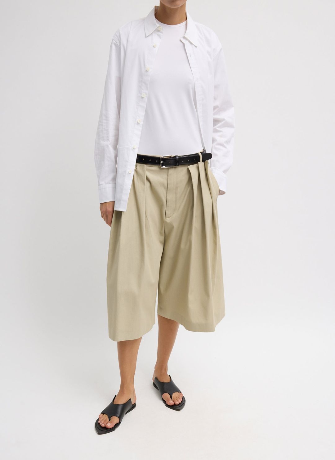 Luxe Spring Twill Tucked Pleated Wide Leg Short #4