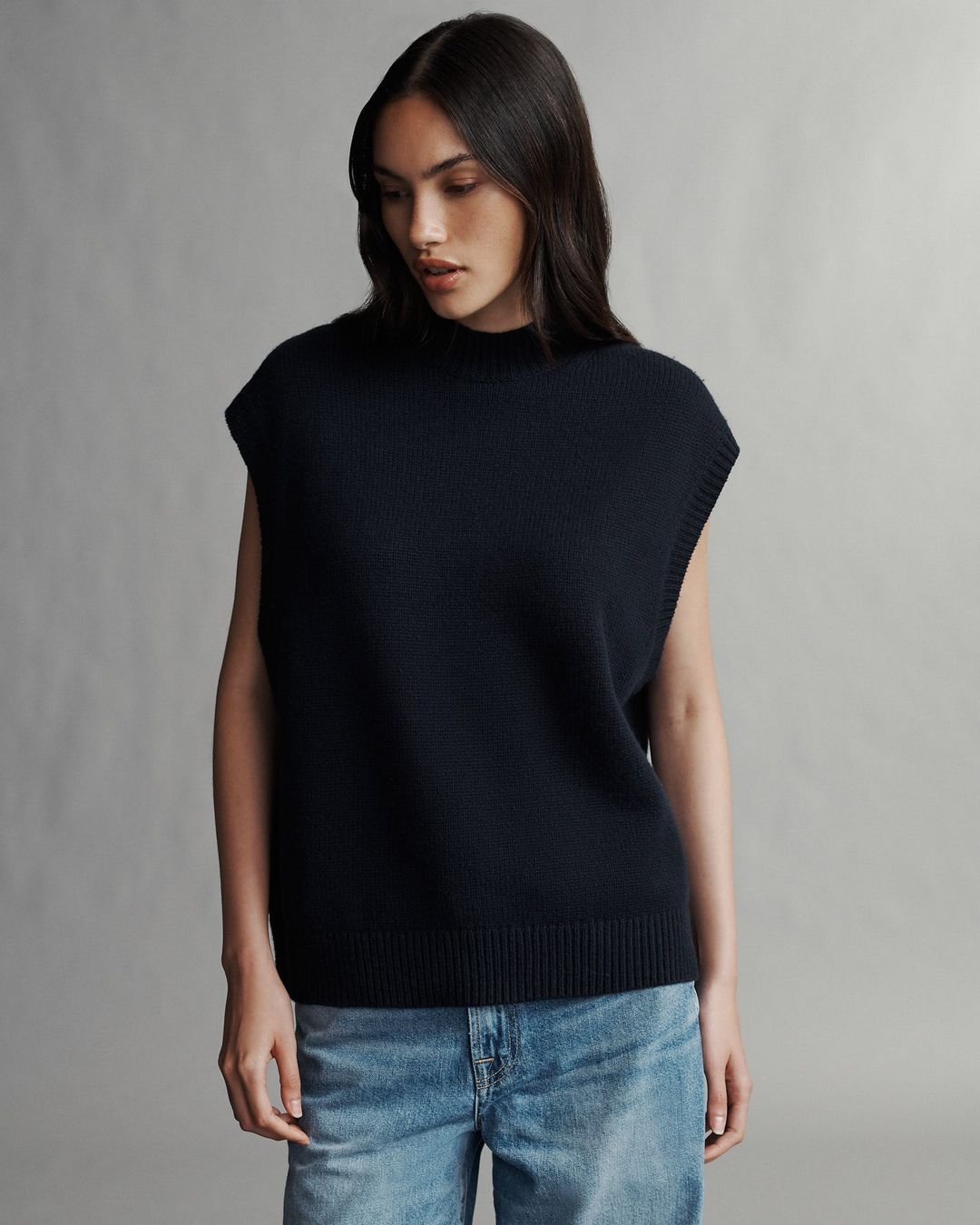 Merritt Vest in Cashmere