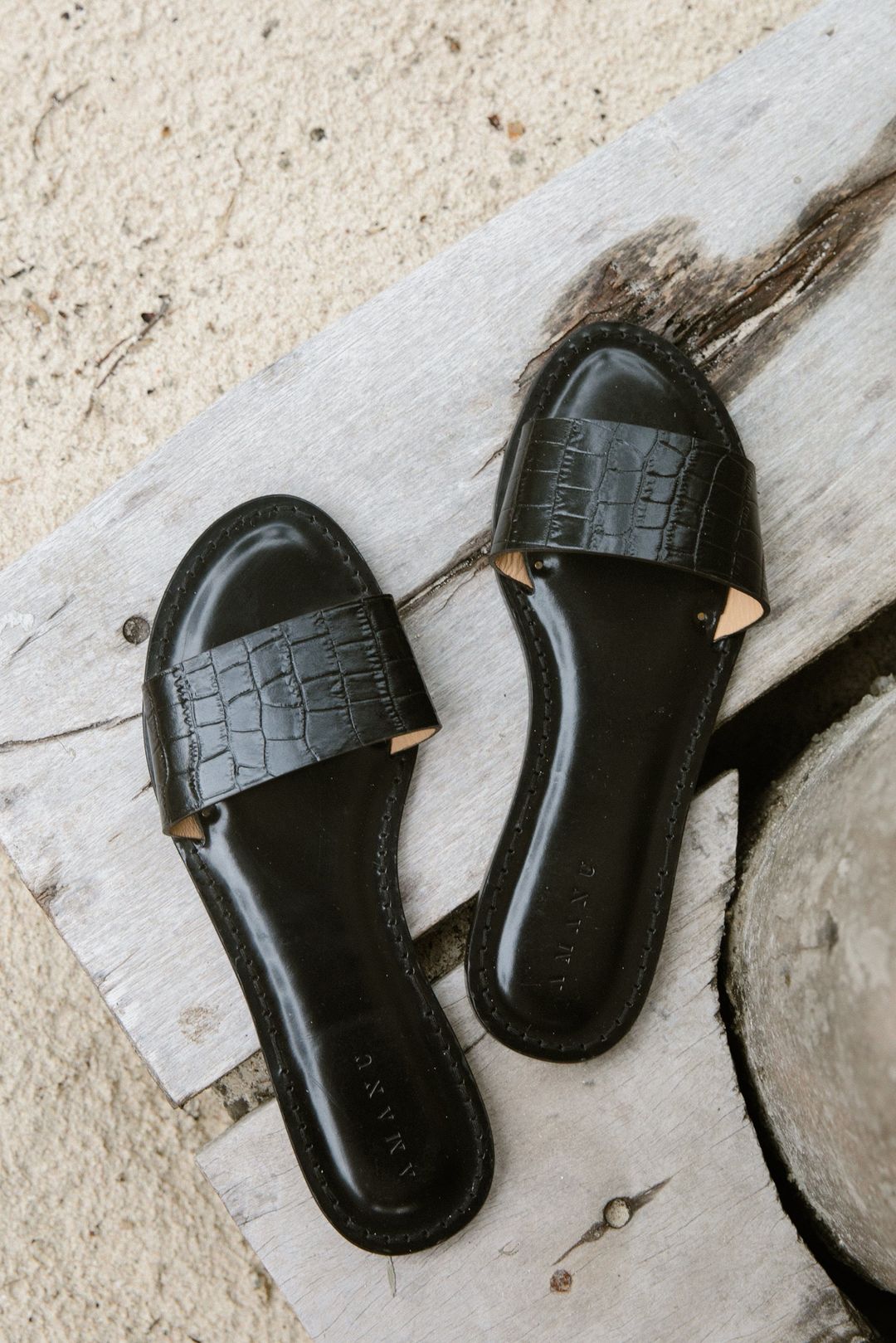 Style 1 | The Mara | Black