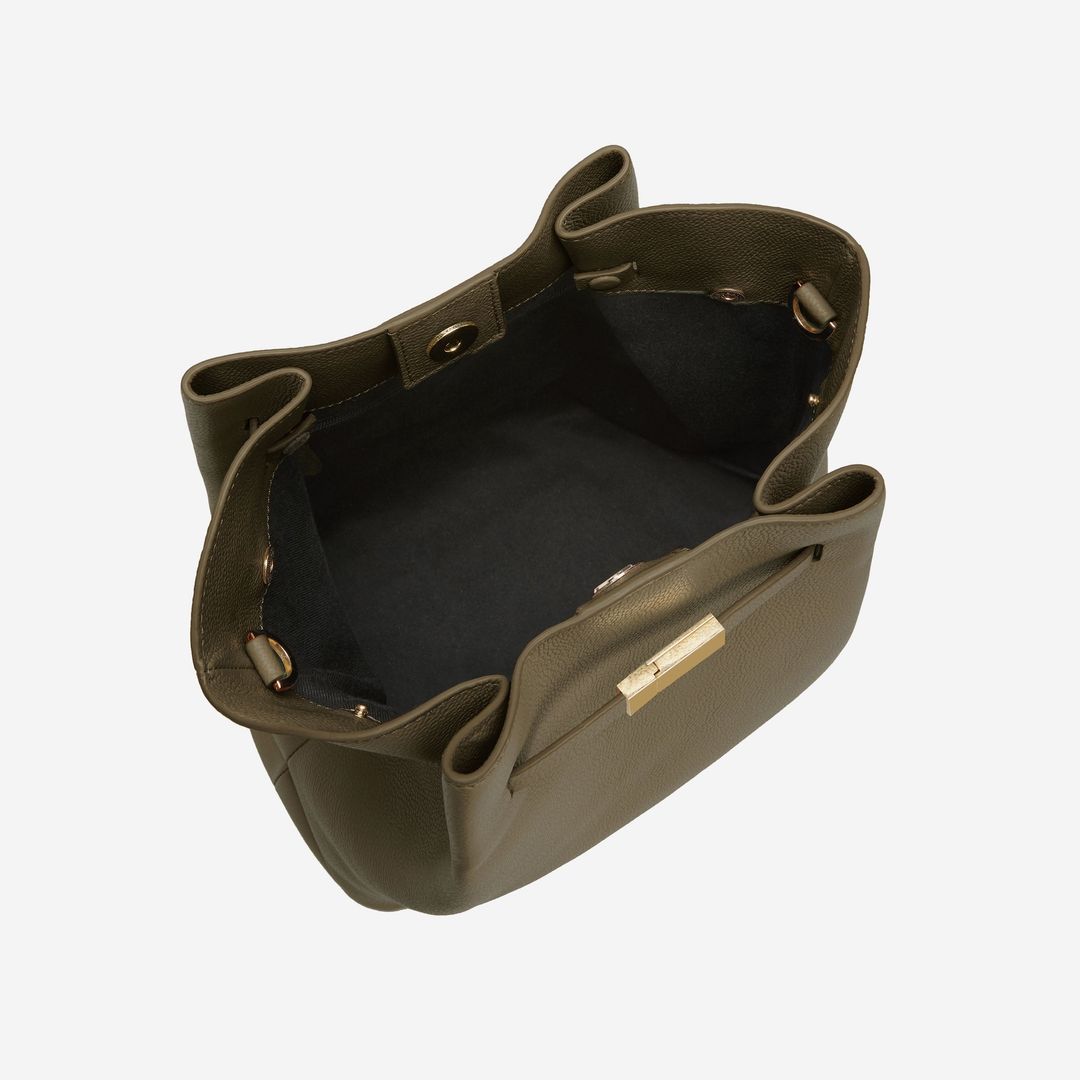 The New York Large Bucket #4