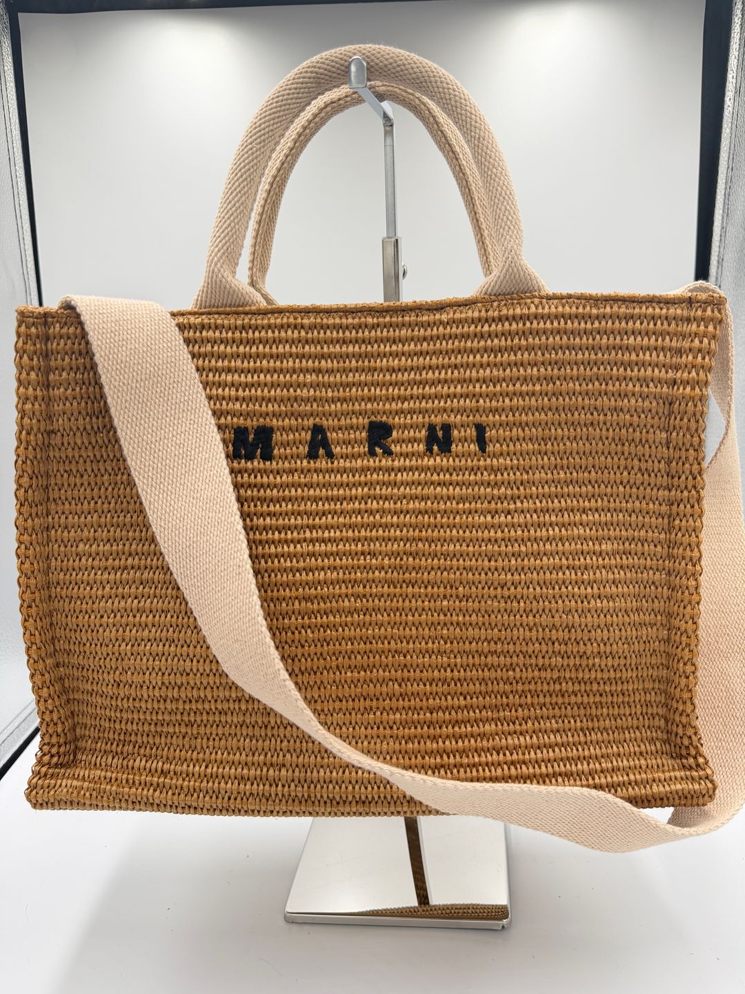 Natural-coloured raffia-effect Small Tote