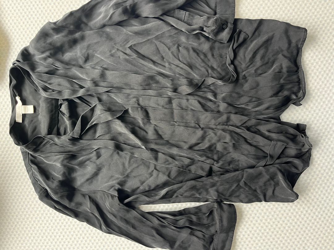 Black 100% silk blouse with tie front 