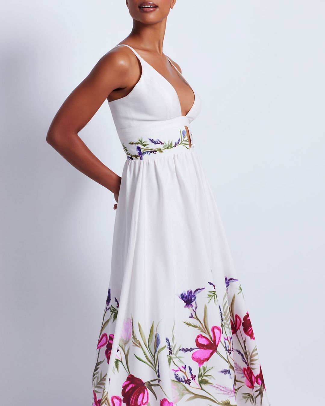 Viera V-Neck Midi Dress #4