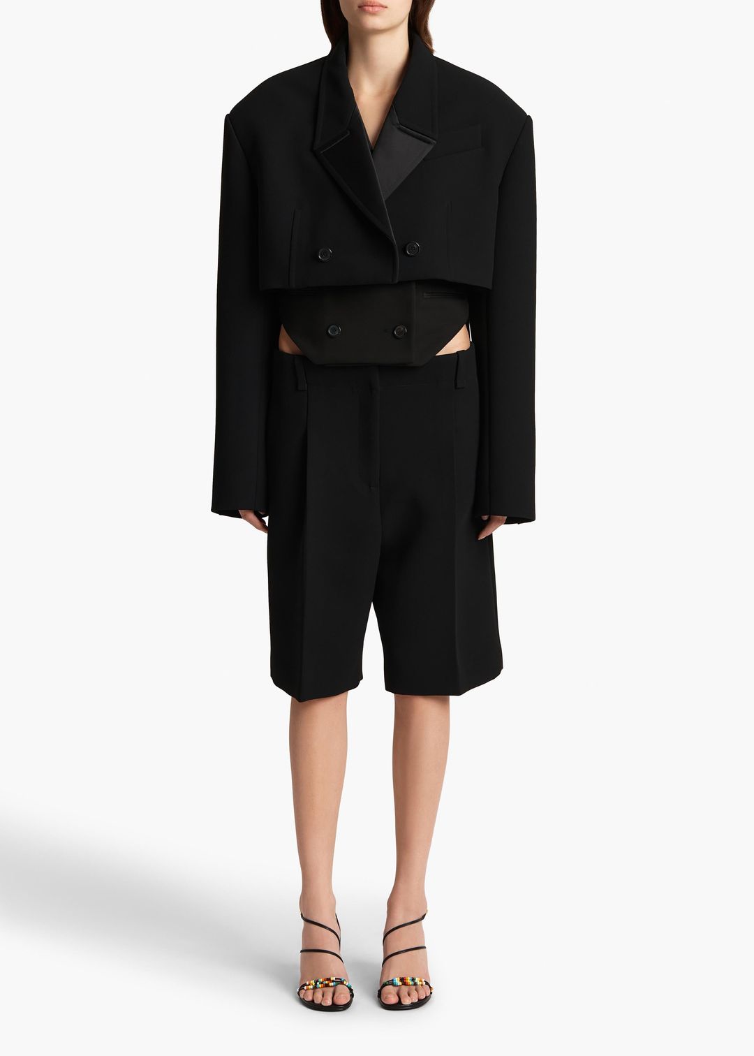 Laden Short in Black