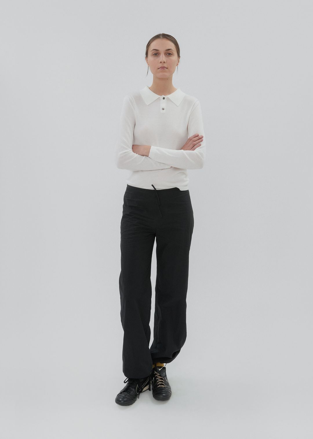 Host Pant in Black