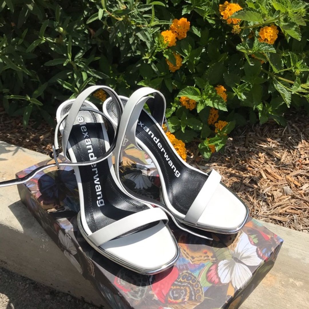 cady halo pod sandal