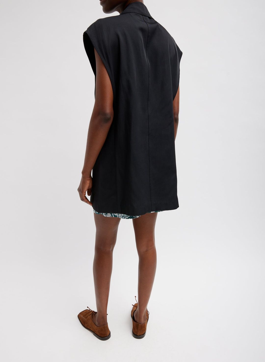 Drapey Suiting Oversized Double Breasted Vest #5