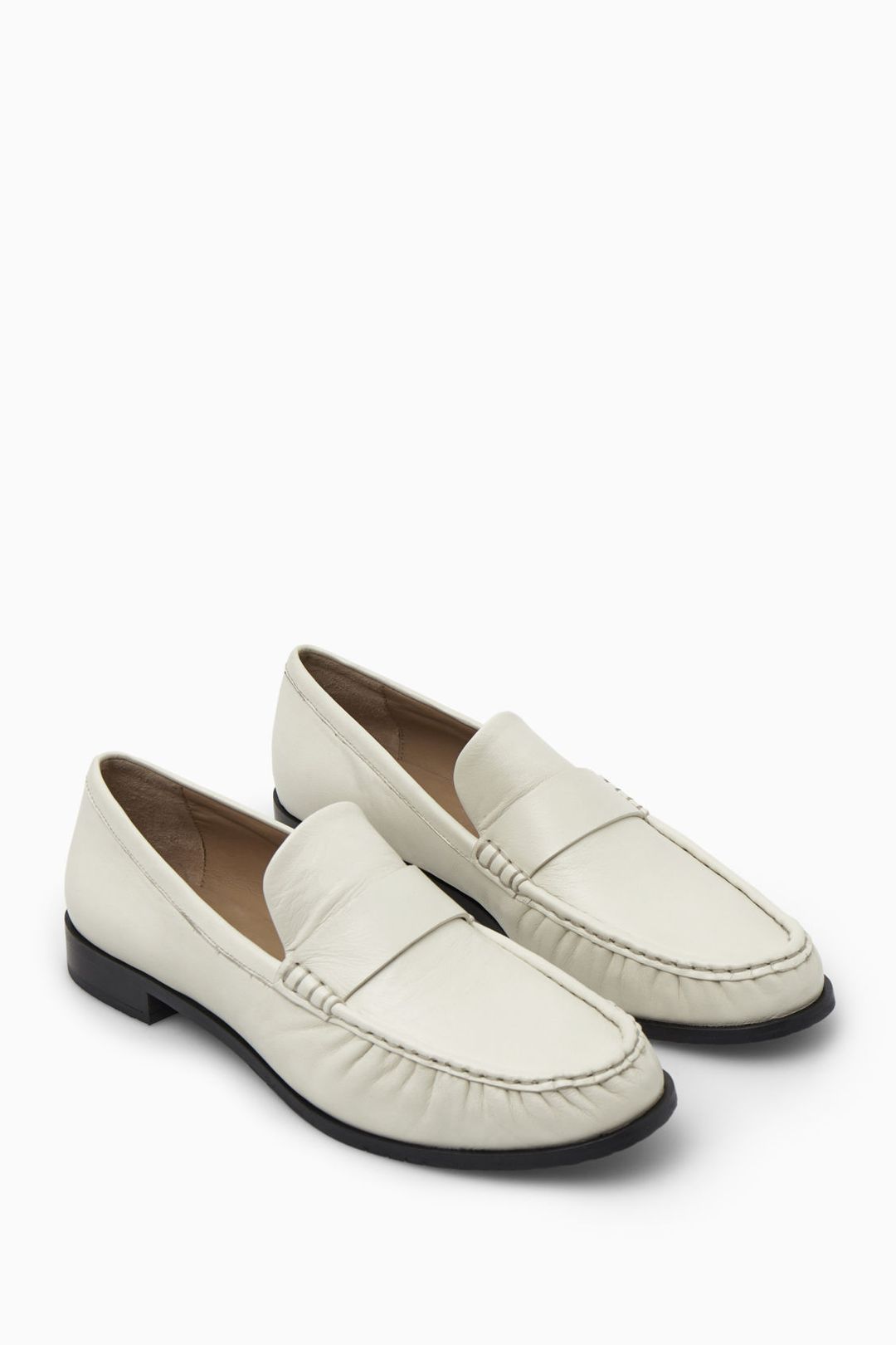LEATHER LOAFERS