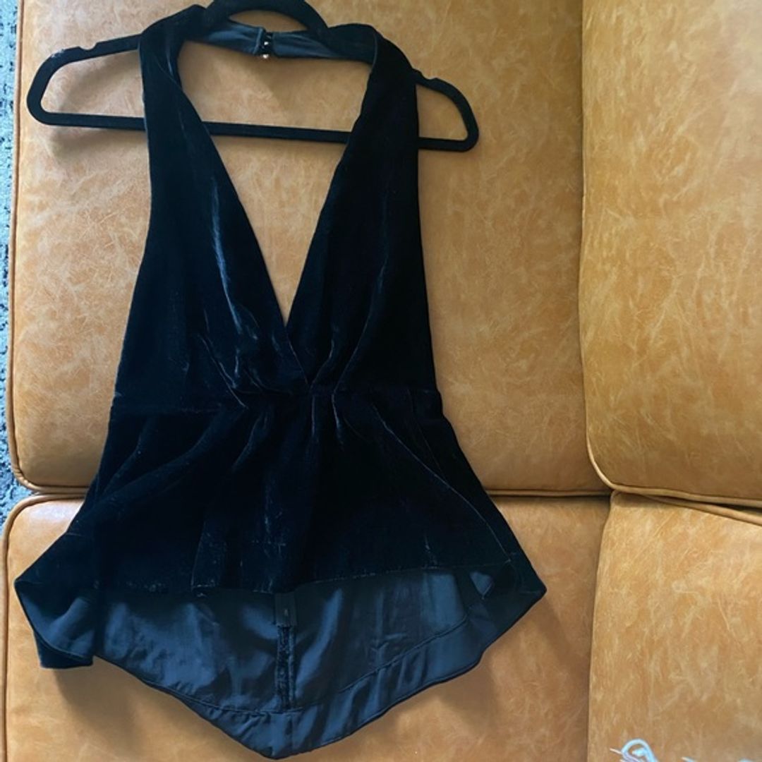 Express black velvet halter top #5