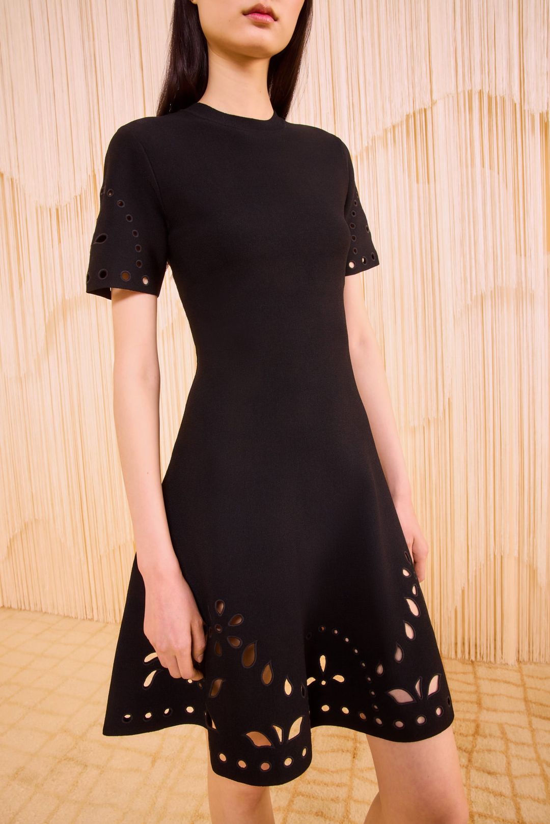 Fania Short Sleeve Knit Mini Dress - Noir