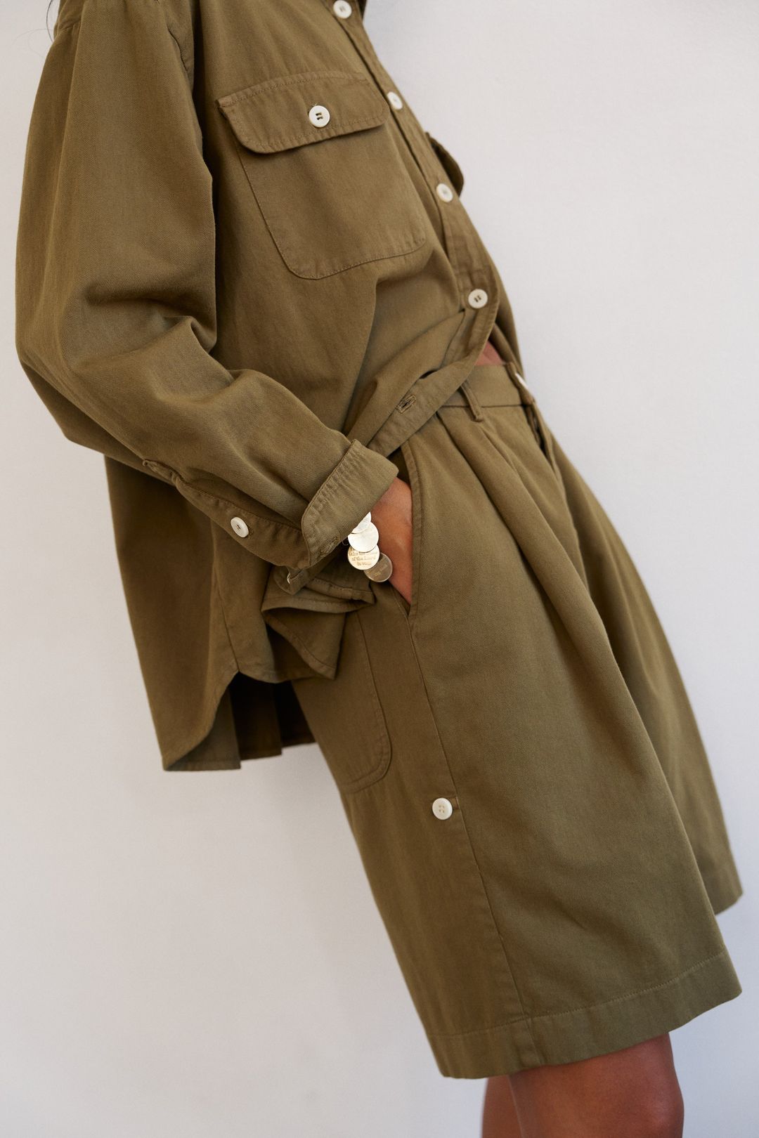 The Pleat Short in Khaki #8