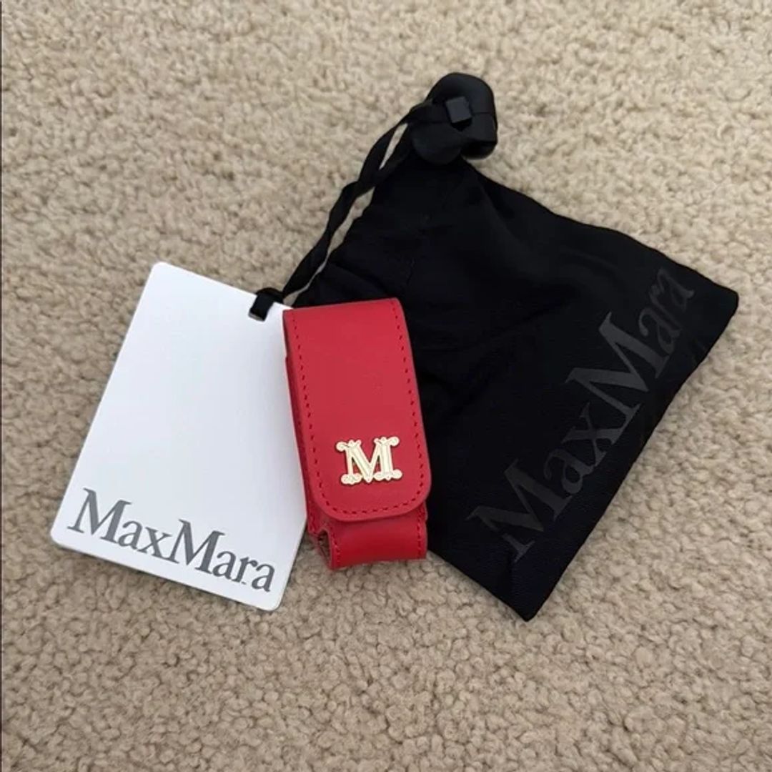 Scarlet Leather Lipstick Case