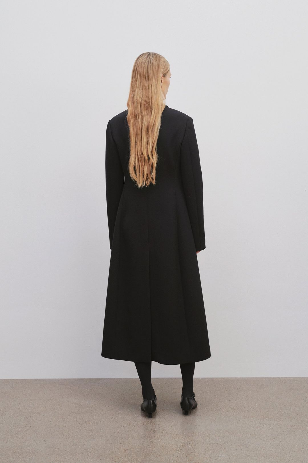Medea Coat in Virgin Wool #5