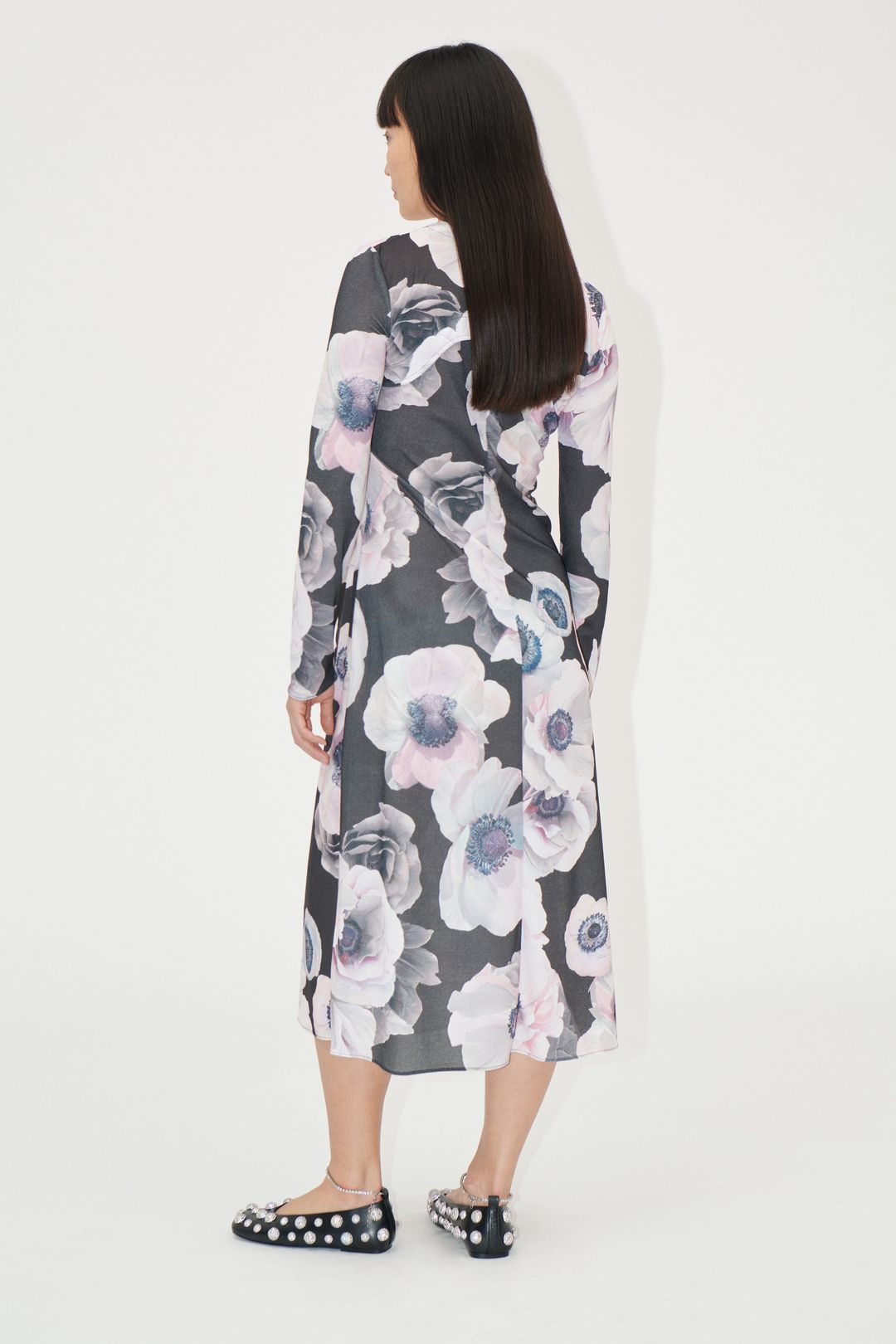 Crewneck Long Sleeve Midi Dress - Nostalgic Anemone