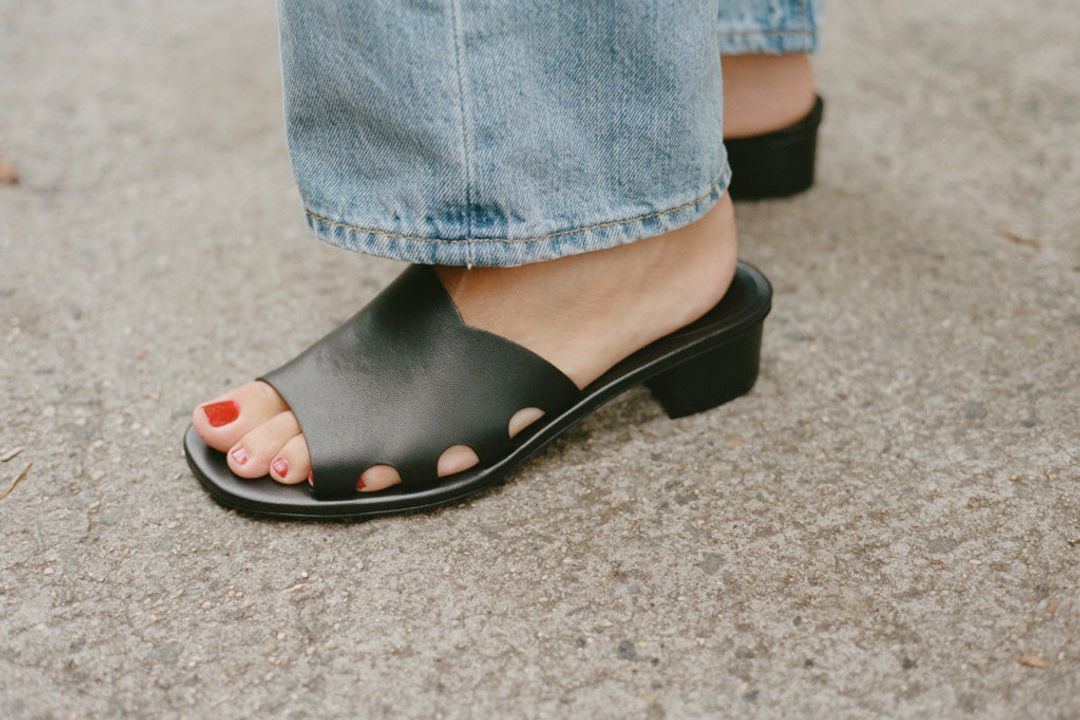 CYN SLIDE, BLACK #3