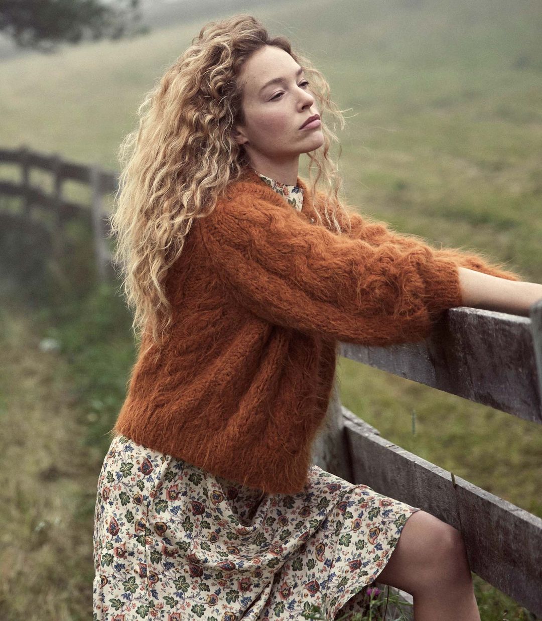 HMD -- ADELINA CARDIGAN -- BRIGHT PUMPKIN