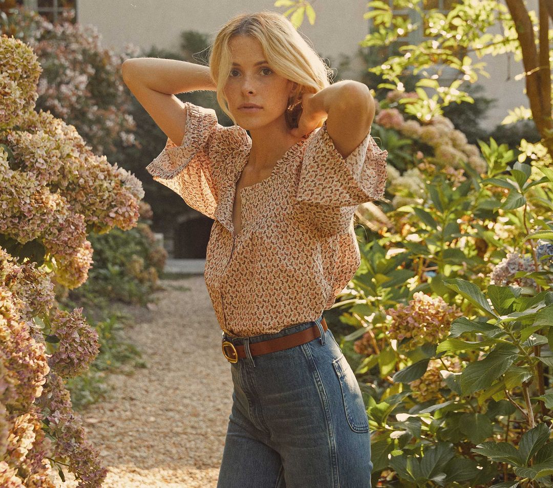 HMD -- LUNARIA TOP -- CREAM WINTER DITSY #4