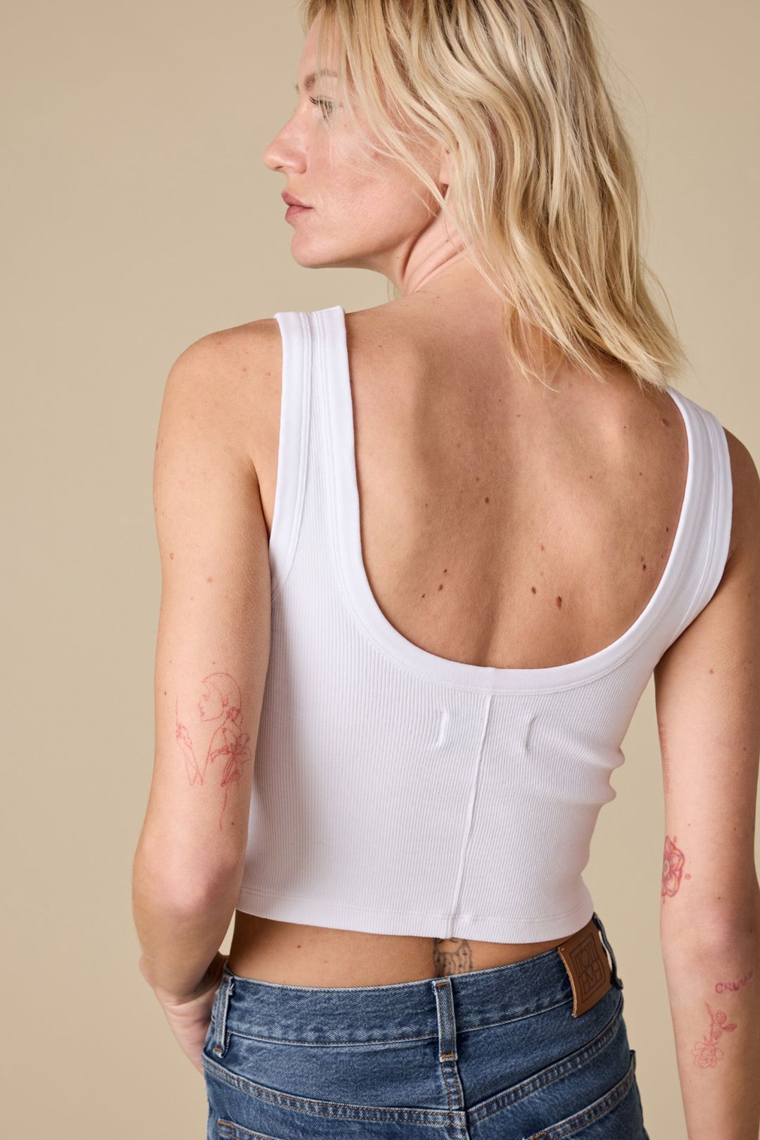 The Cropped Scoop It Up Tank in White #6