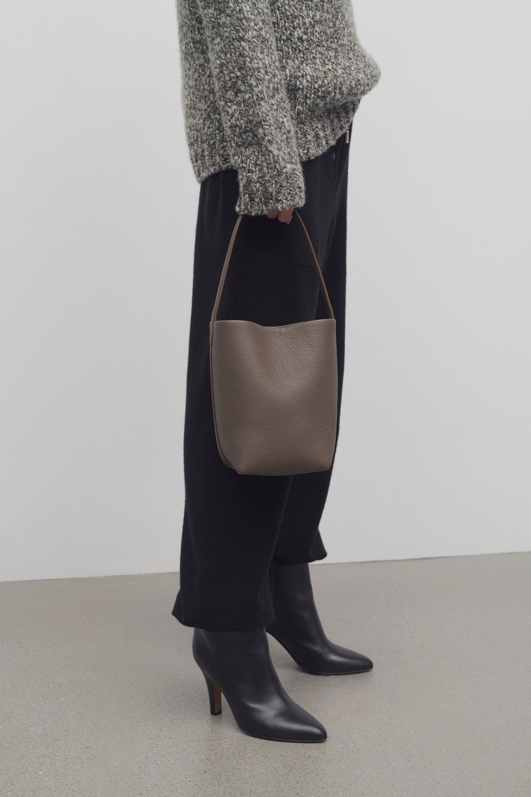 Small N/S Park Tote Bag in Leather #4