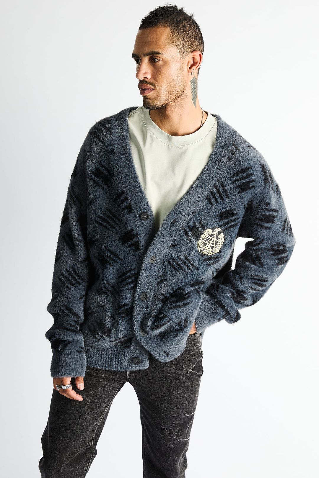 ZEPHYR SWEATER CARDIGAN | BLACK METAL RTA