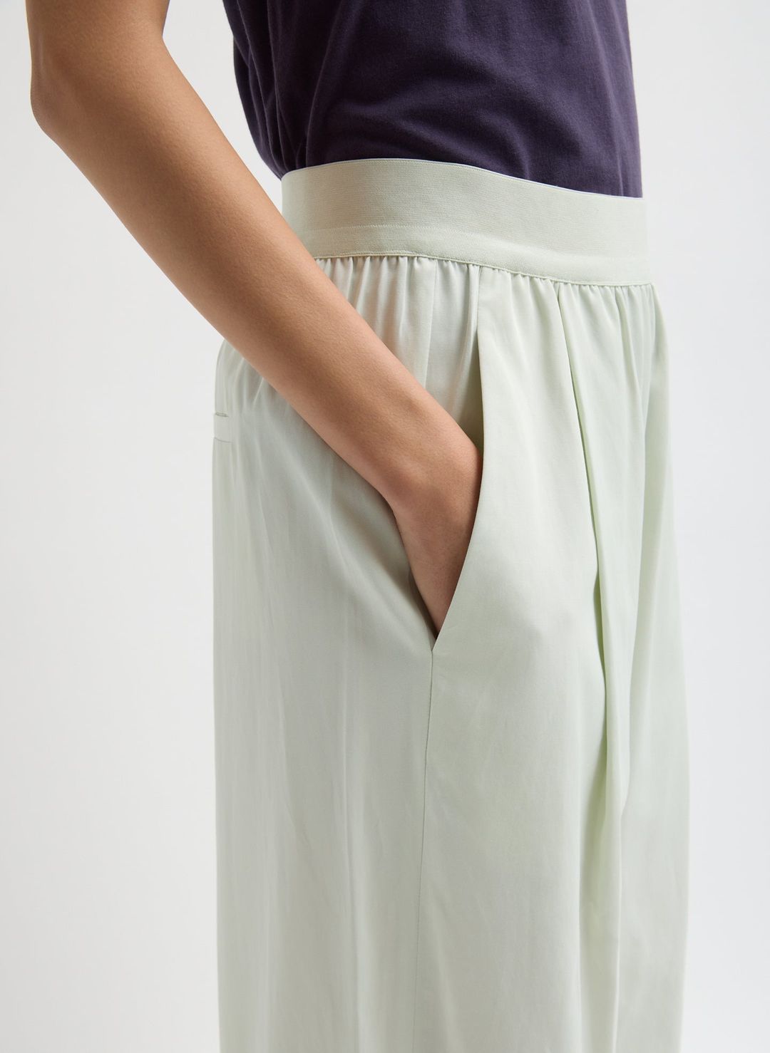 Drapey Suiting Marit Pull On Pant #7