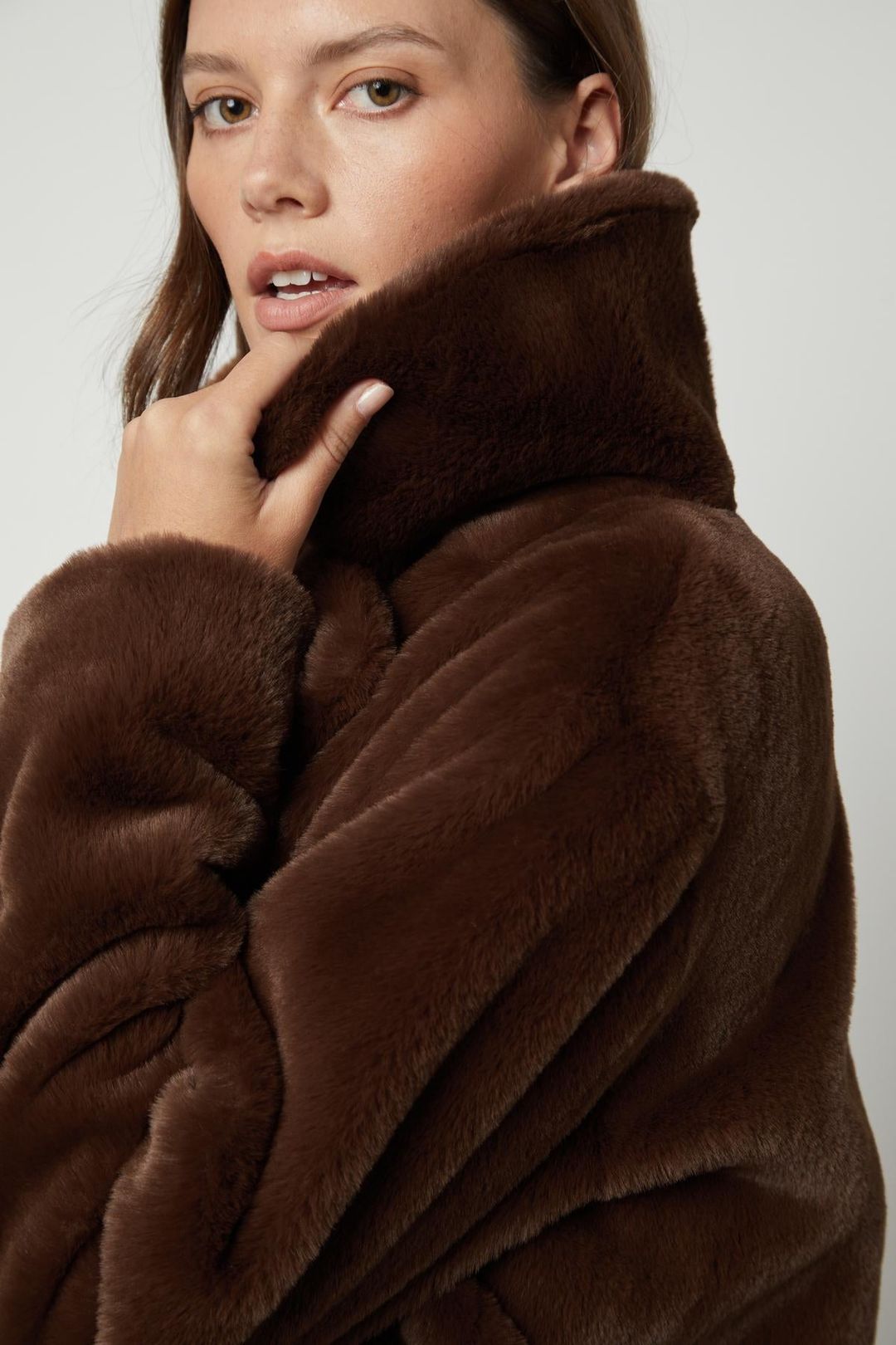 EVALYN LUX FAUX FUR COAT