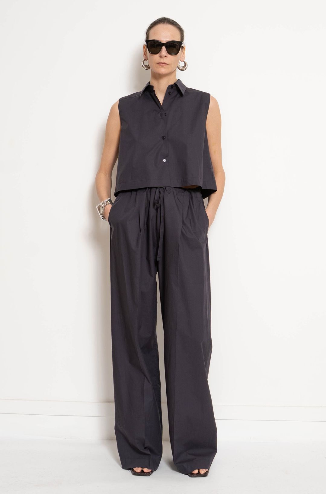 Cropped Sleeveless Shirt | Midnight