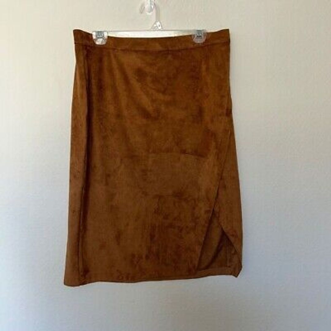 Abercrombie and Fitch Faux Suede Skirt with Slit #9
