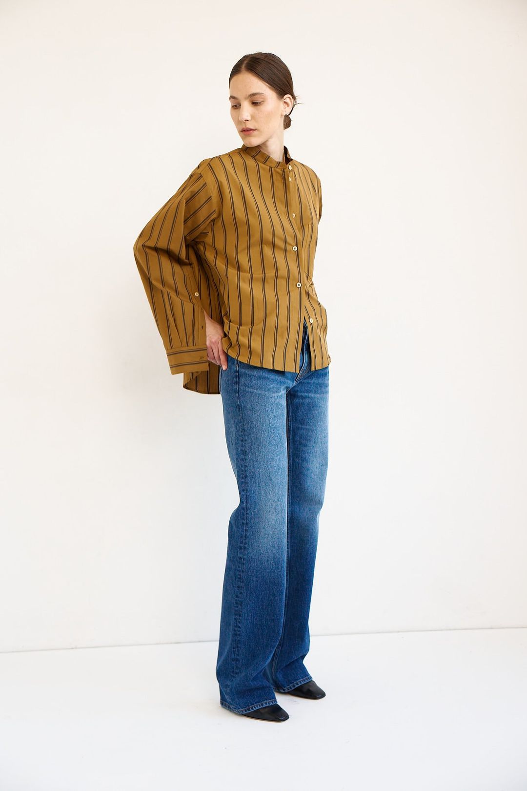 The Editor Shirt in Goldenrod Stripe