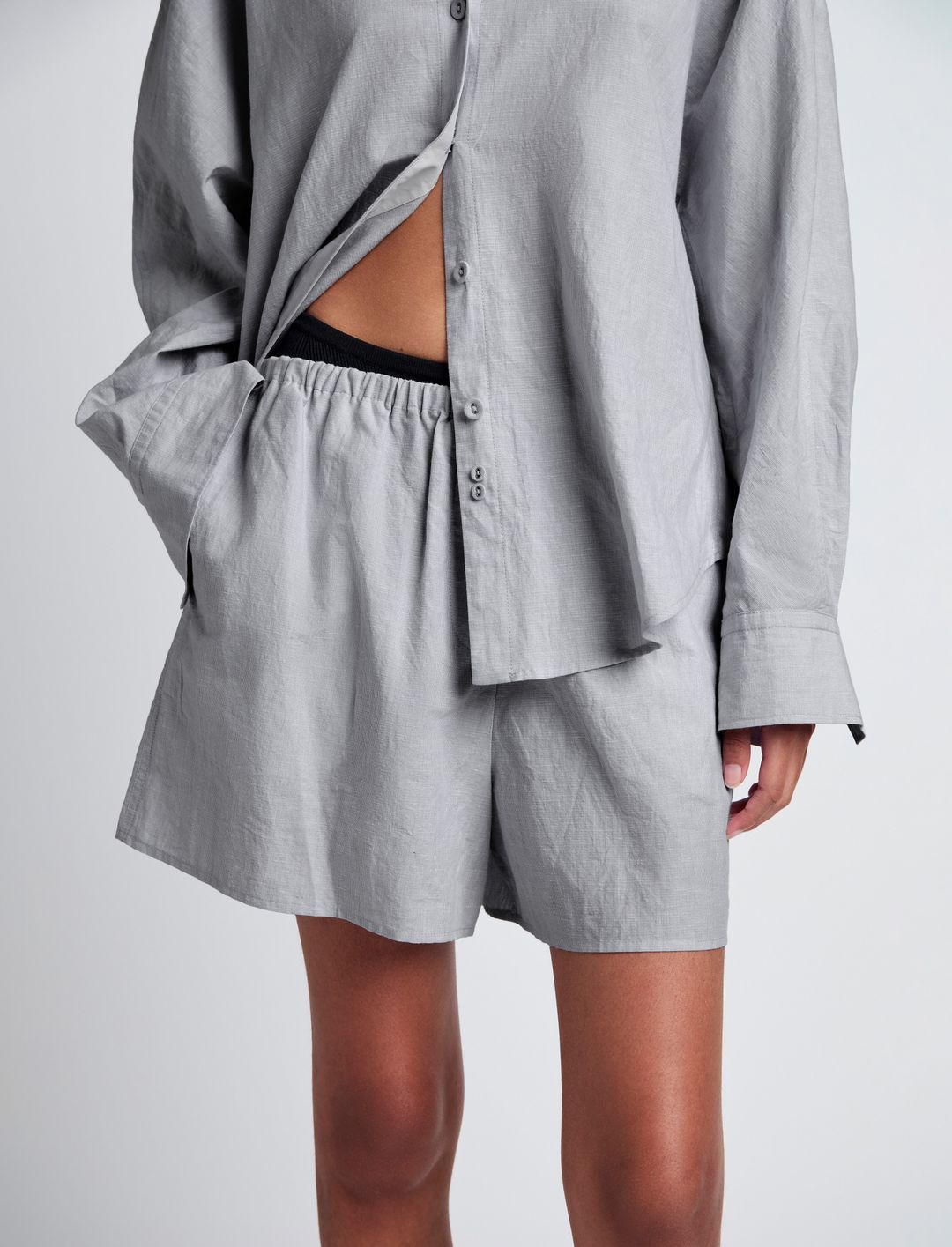 Jana Short in Linen Shirting #6