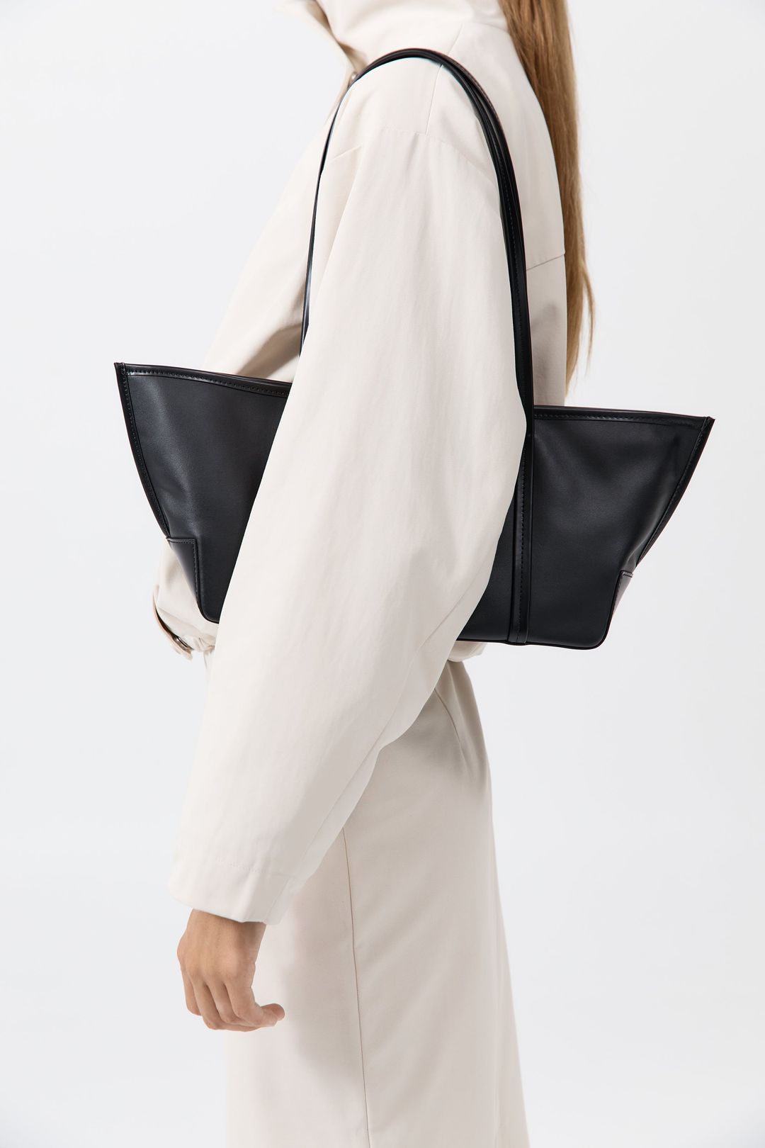 Slim Bateau Tote - Black #7