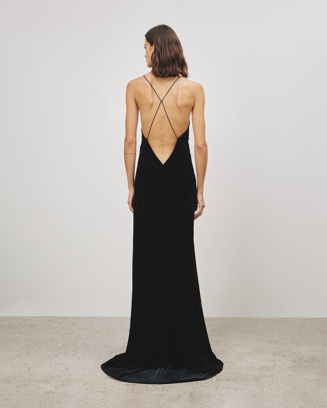 KATLIN VELVET GOWN #4