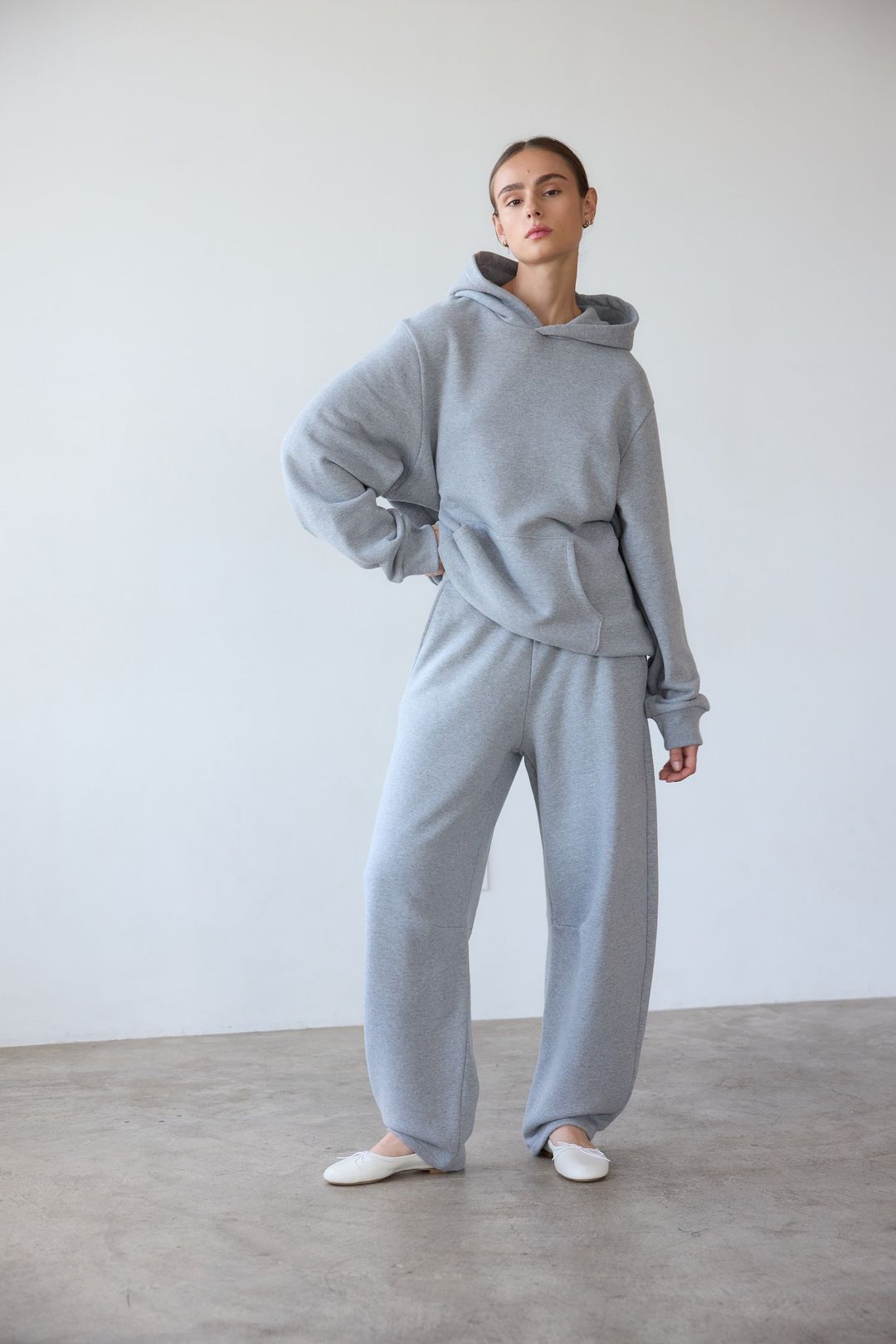 The Arc Lounge Pant in Heather Grey