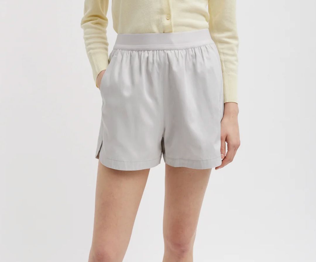 Drapey Suiting Pull On Short