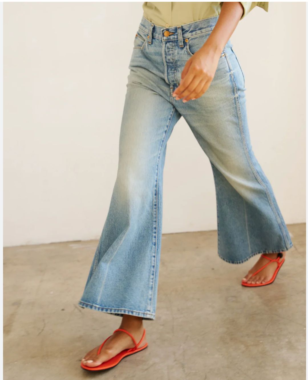 The Bell Crop in bleached indigo