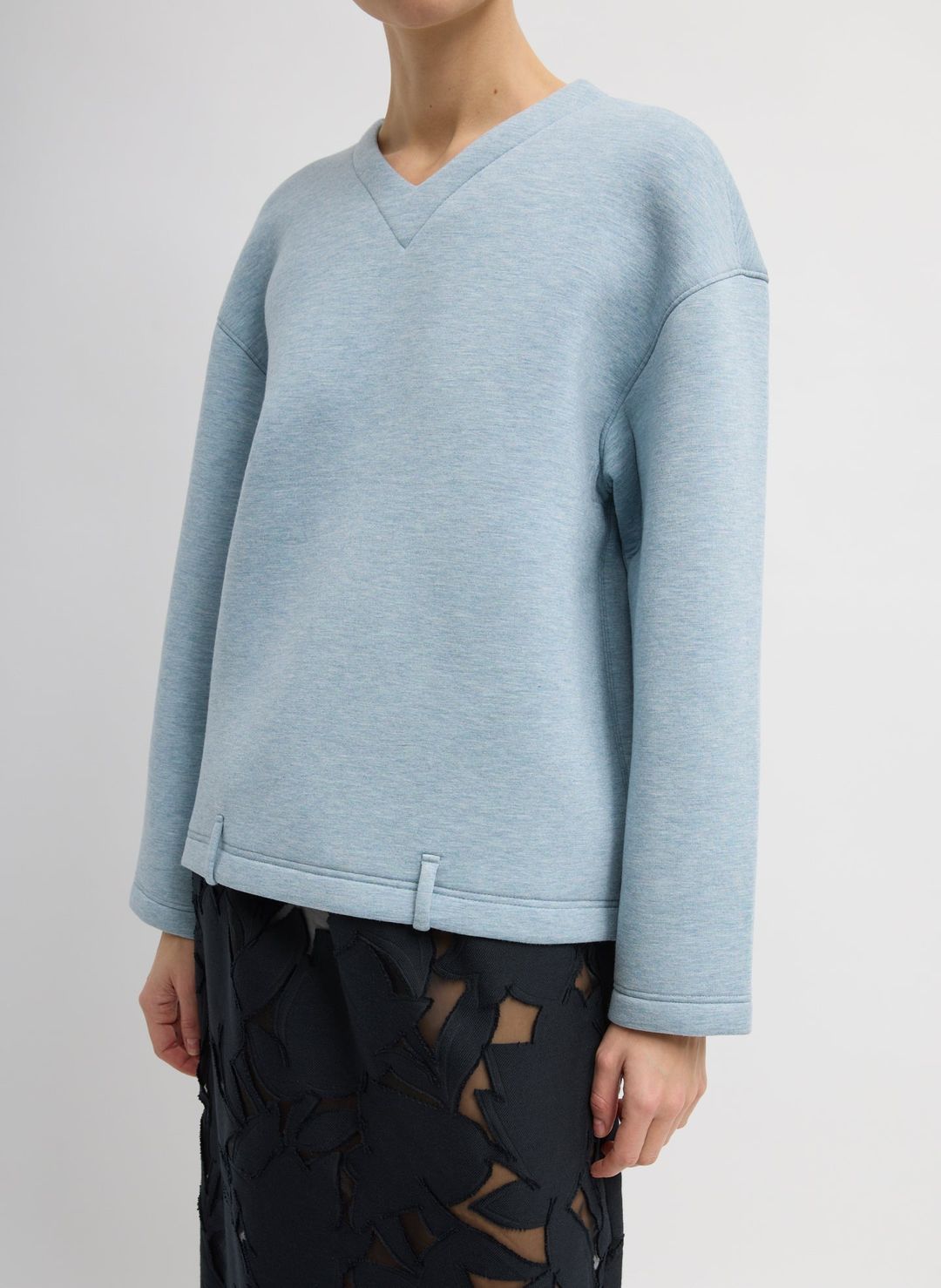 Bonded Viscose Easy V-Neck