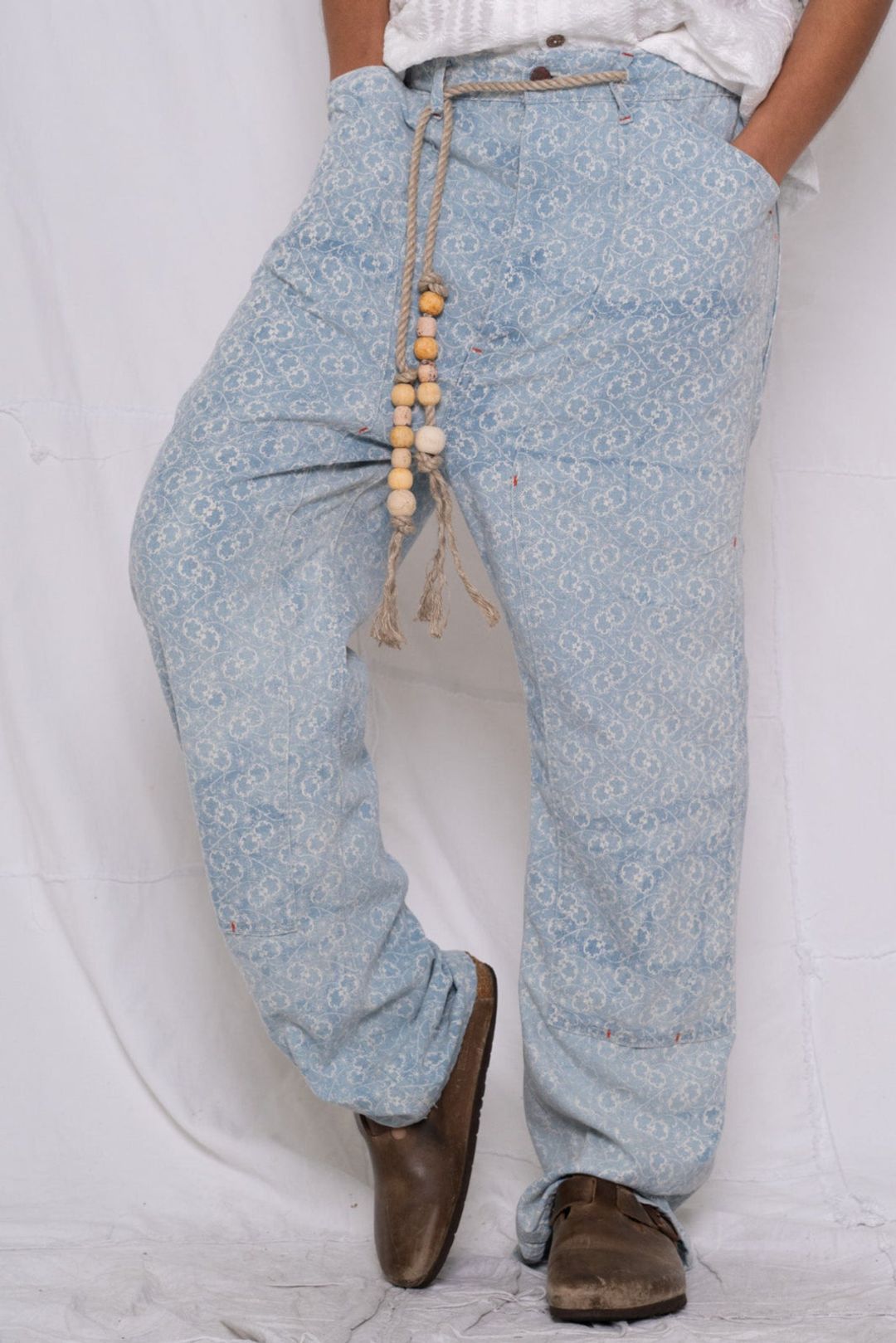 P71 Carpenter Indigo Block Print Flowers Sunfaded Sky Blue