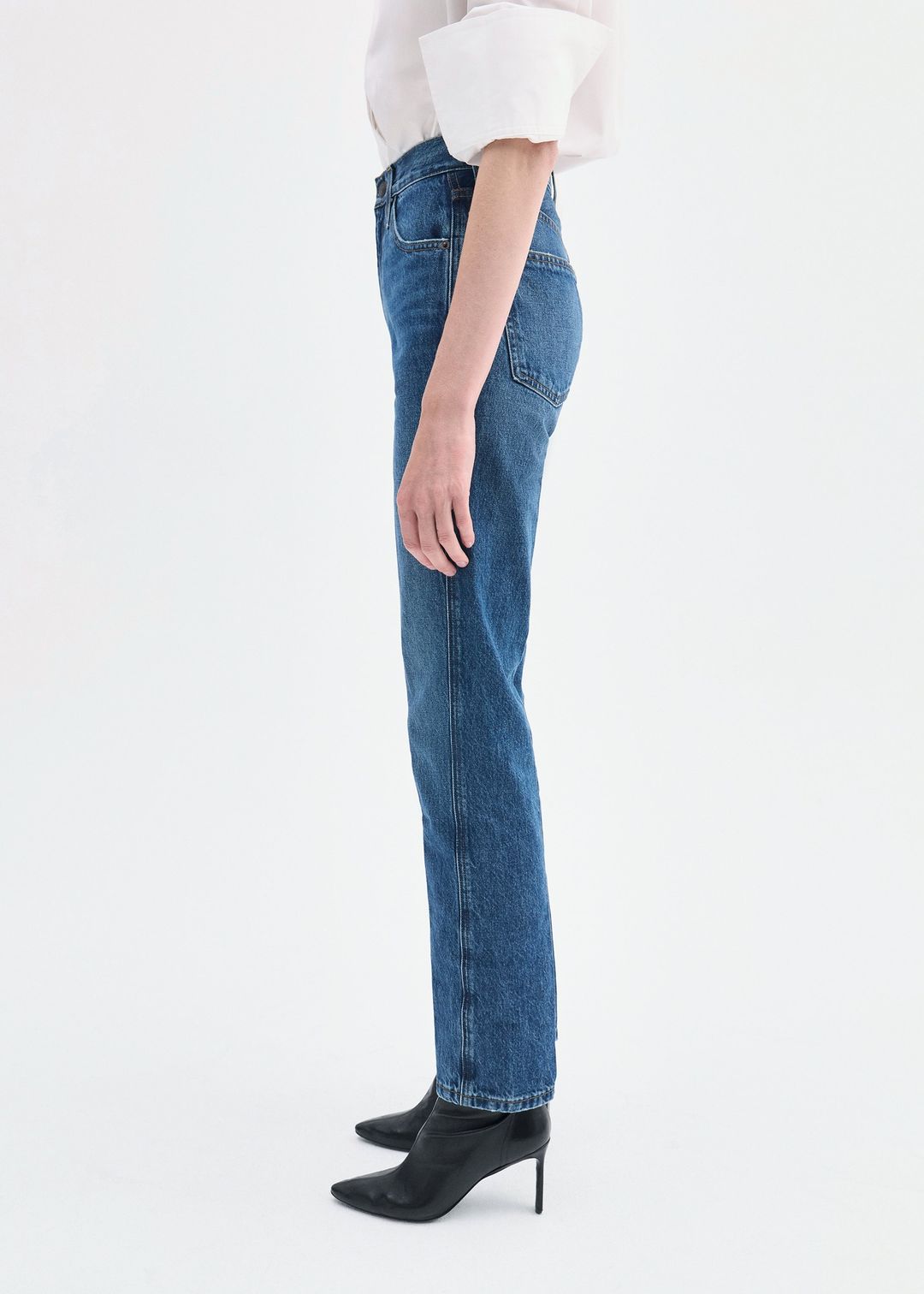 High Rise Jean in Denim - Indigo #4