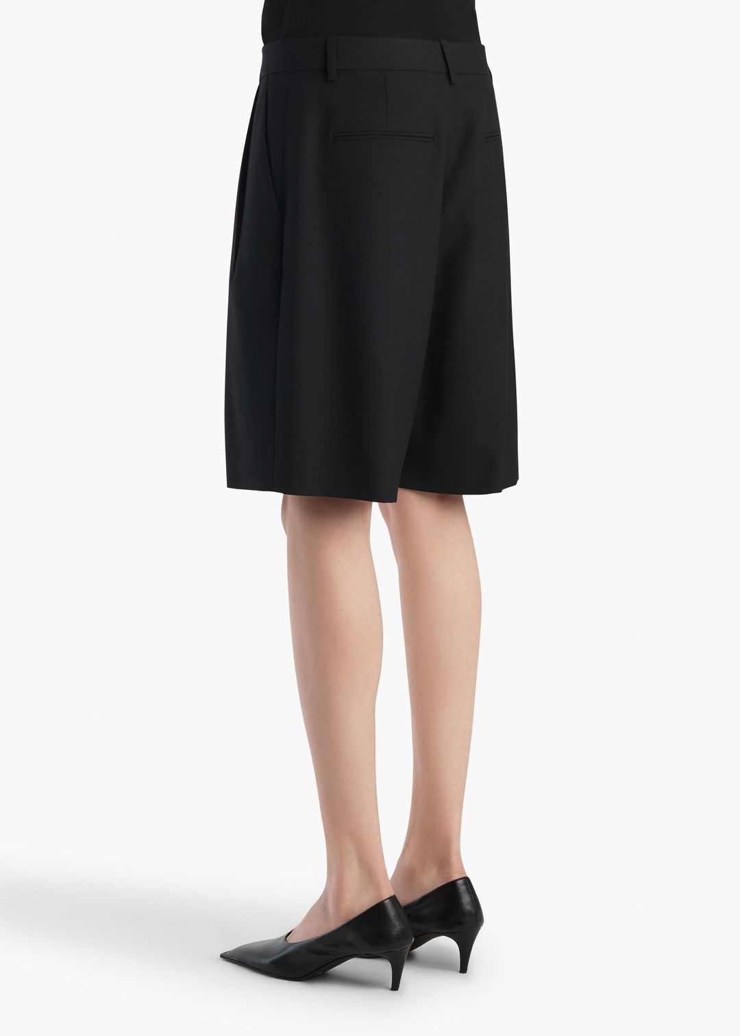 Auggie Short in Black Wool #4
