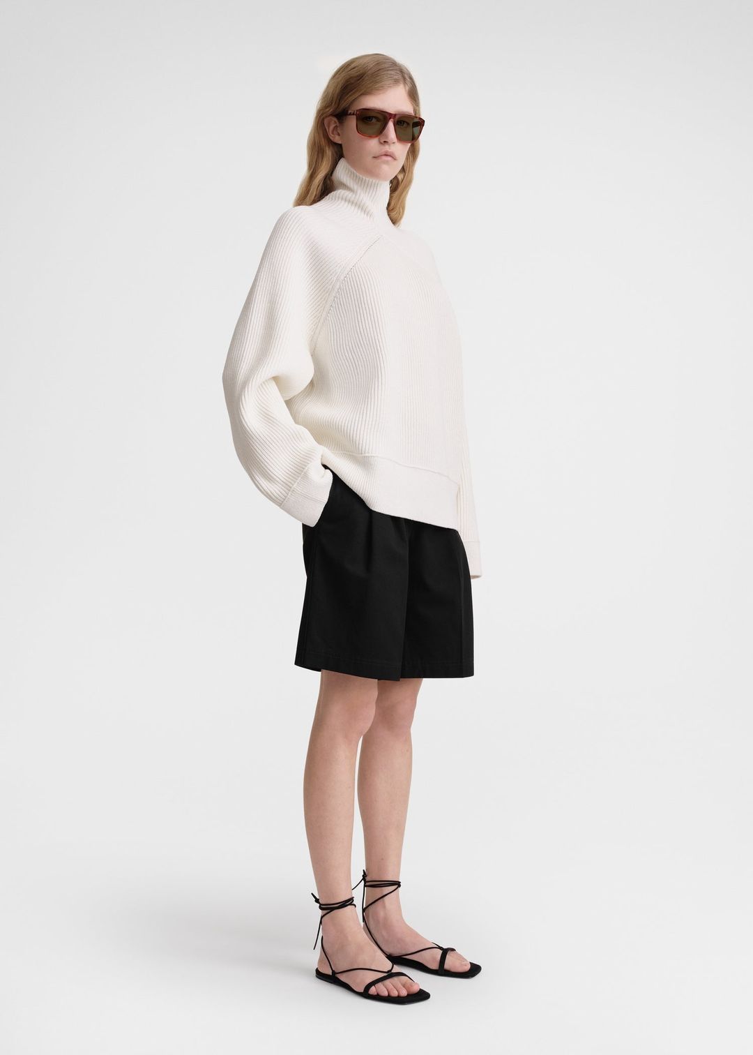 Ribbed chimney-neck knit white #3