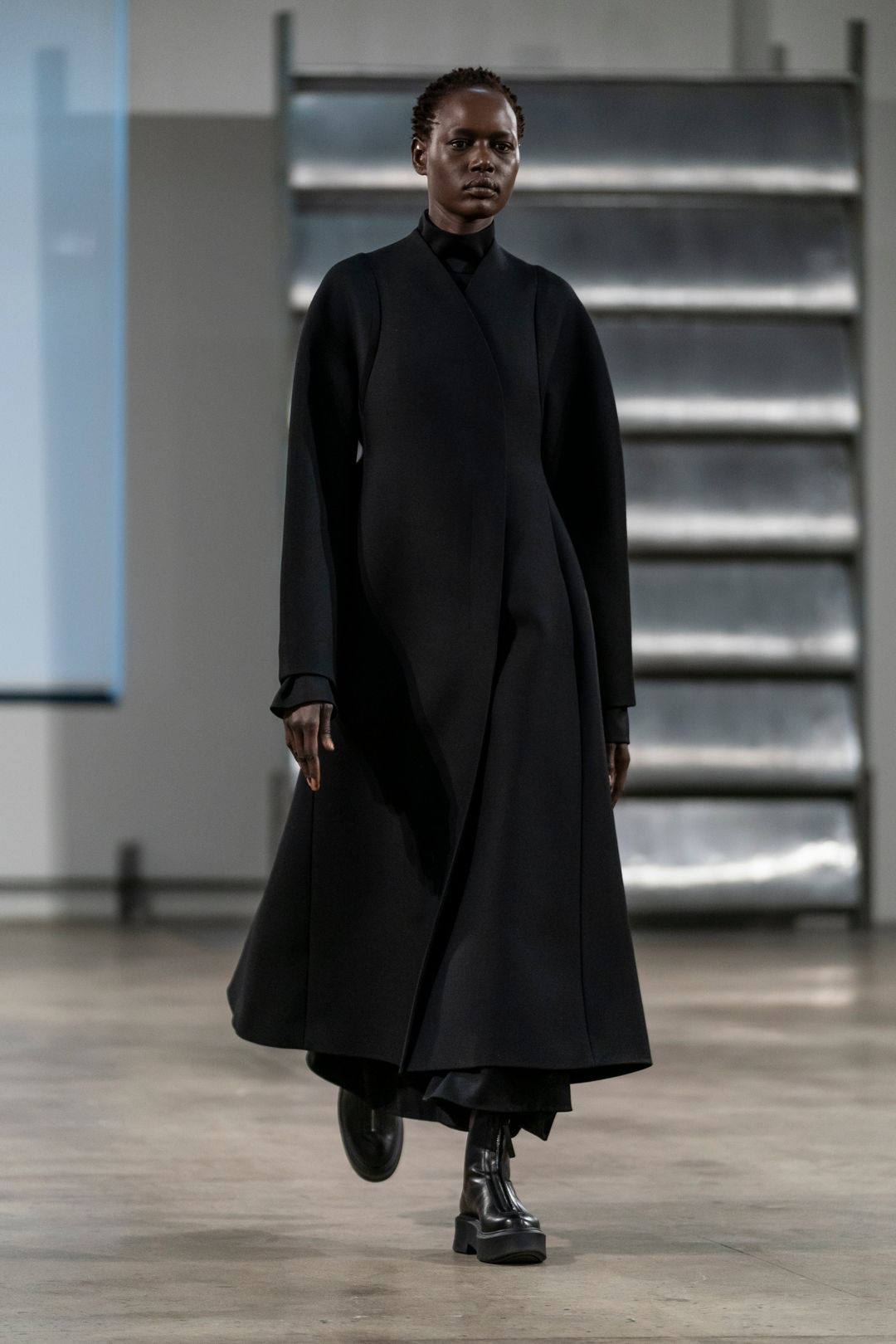 Women's Fall 2019 :: Look 33