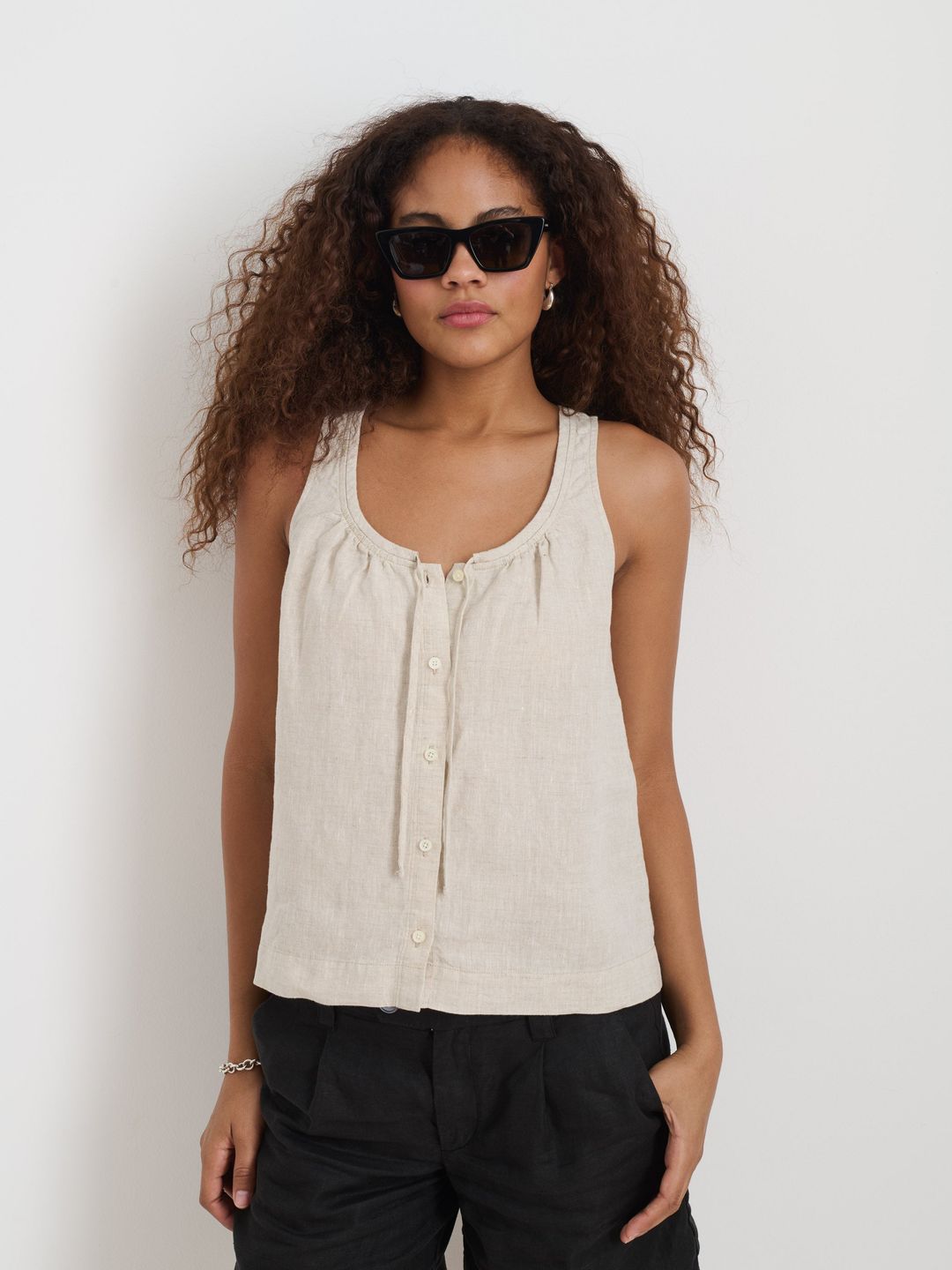 Sidney Top In Flax Linen