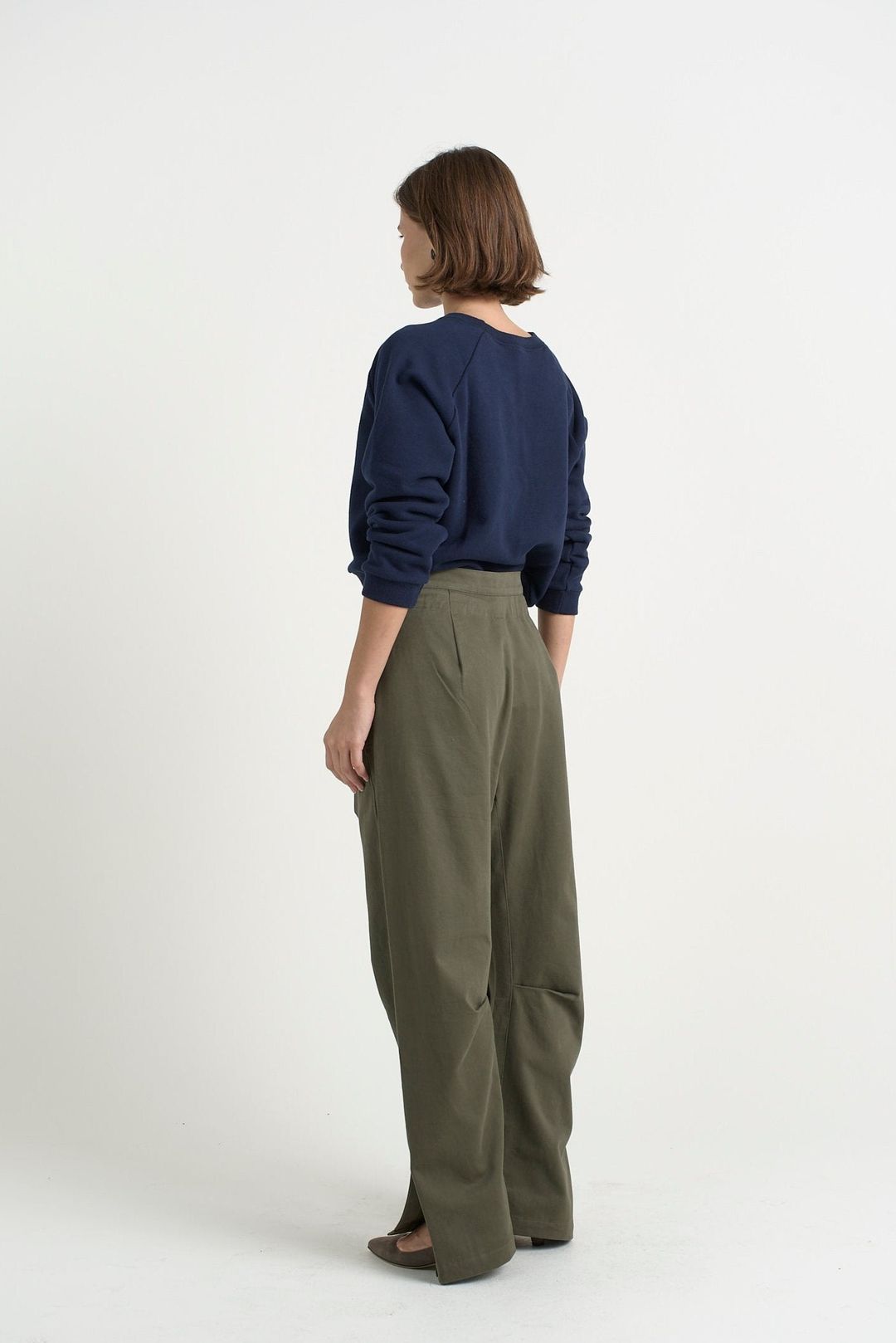 The Everything Pant in Olive #11