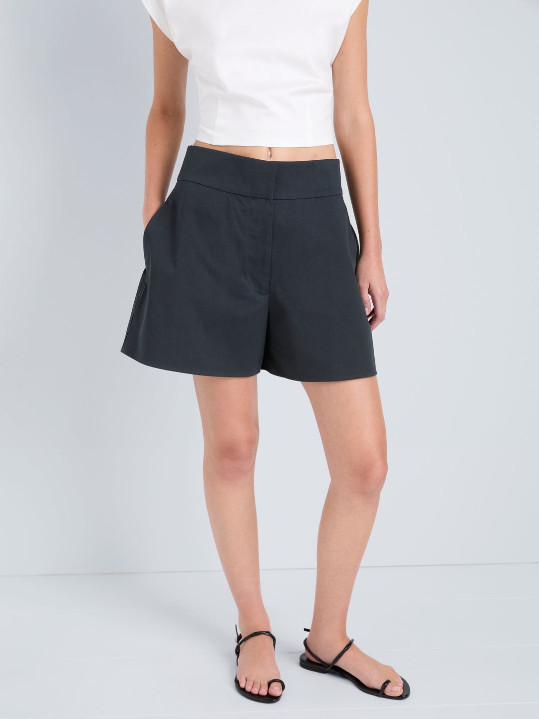 Natalia Short in Outerwear Cotton #5