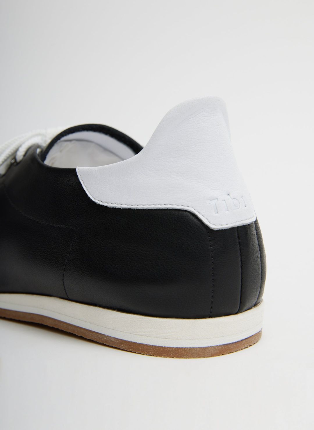 Seth Sneaker #7