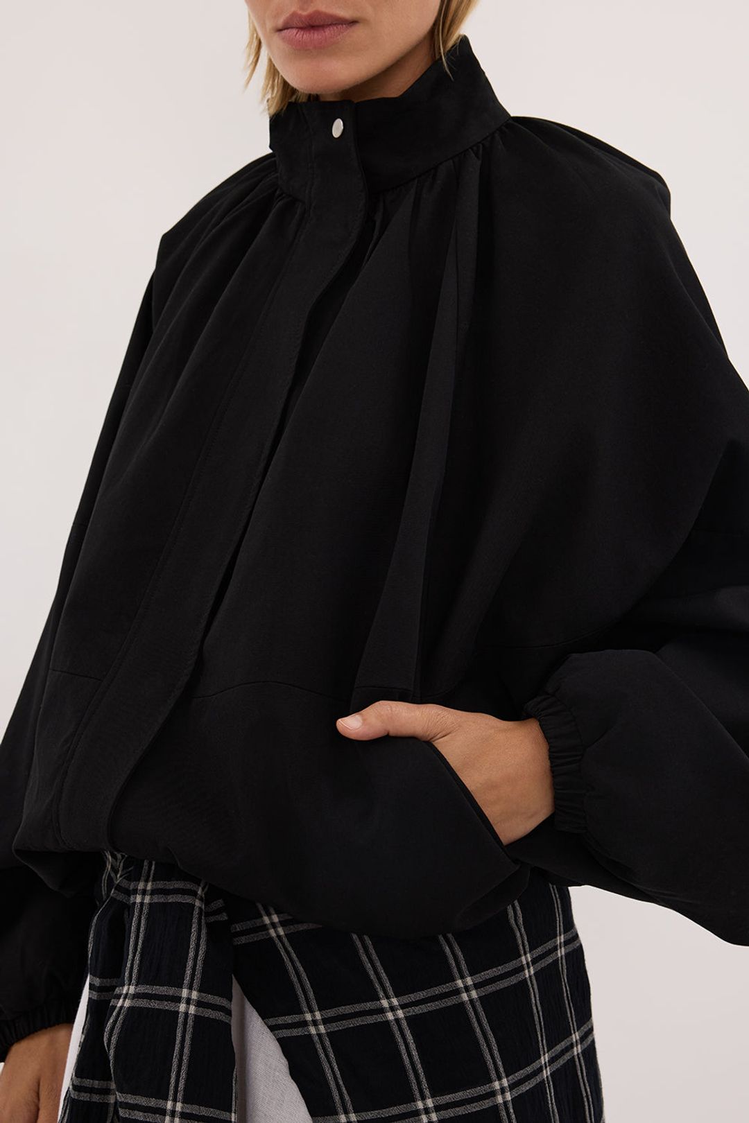 OAKLEE BLACK BATWING LIGHTWEIGHT JACKET #5