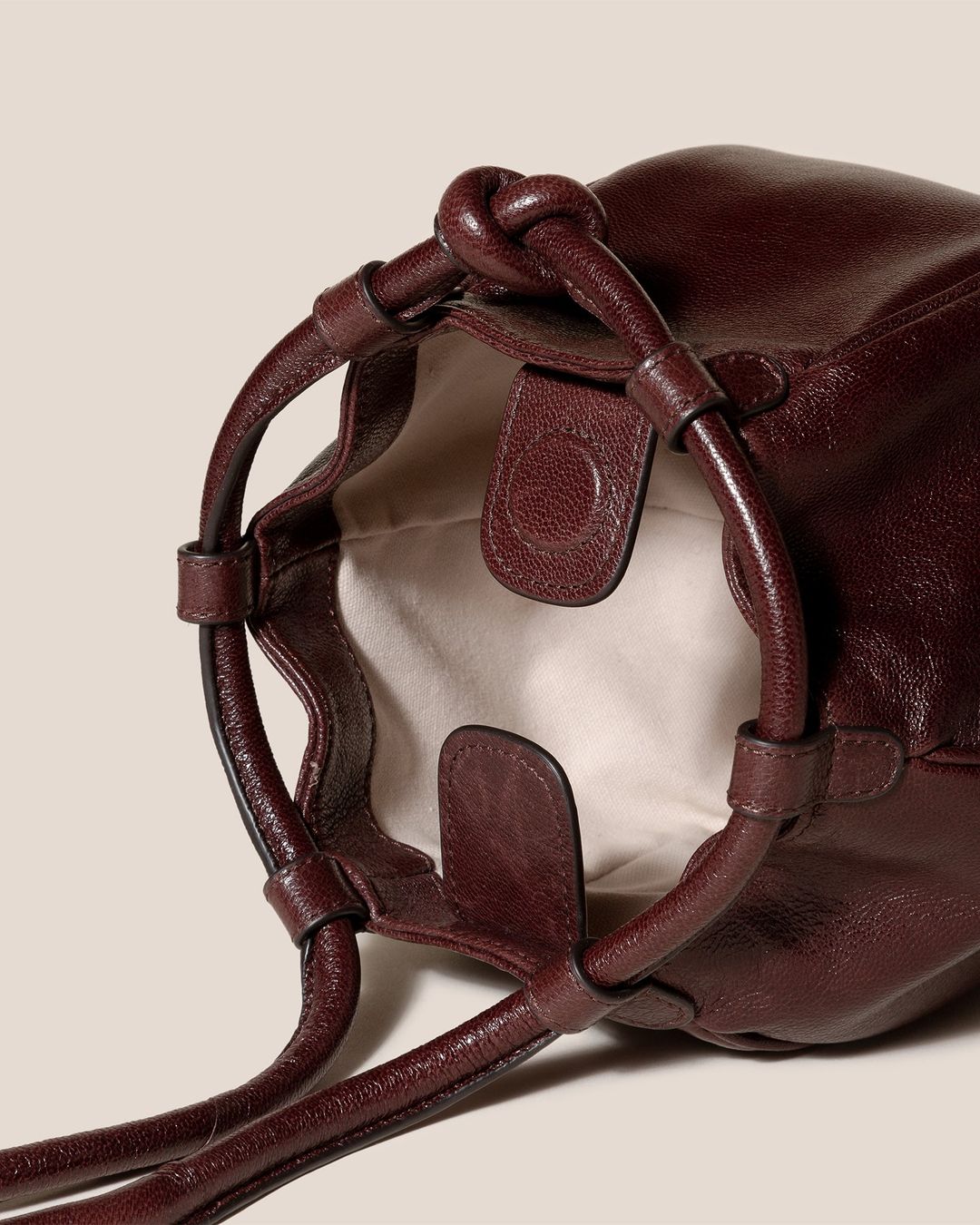 GLOBUL MINI SUPPLE SHINY - Balloon-Shaped Crossbody Bag #3