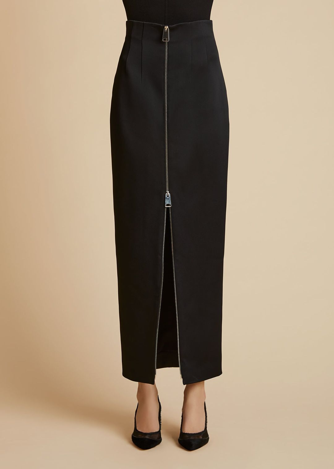 The Ruddy Skirt in Black