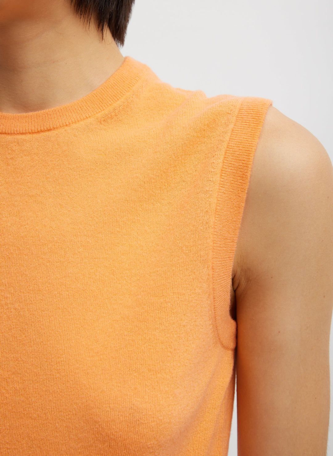 Skinlike Mercerized Wool Sleeveless Sweater #3