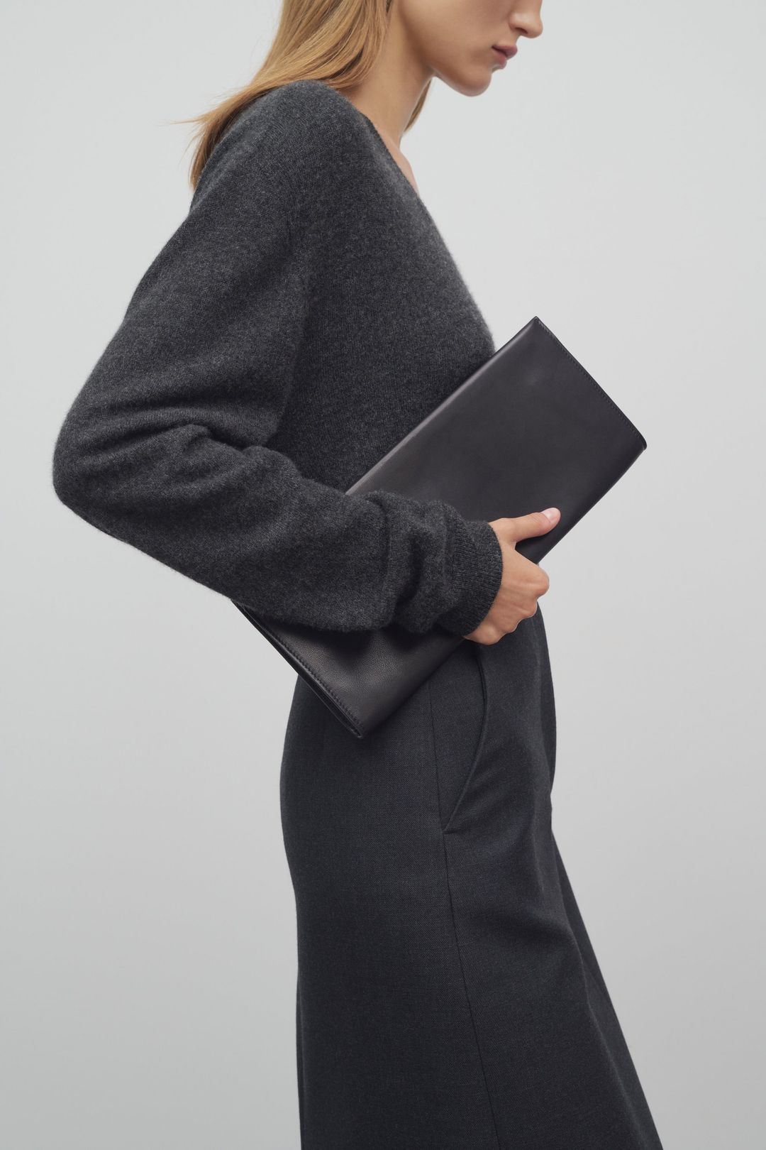 Flat Clutch in Leather #4